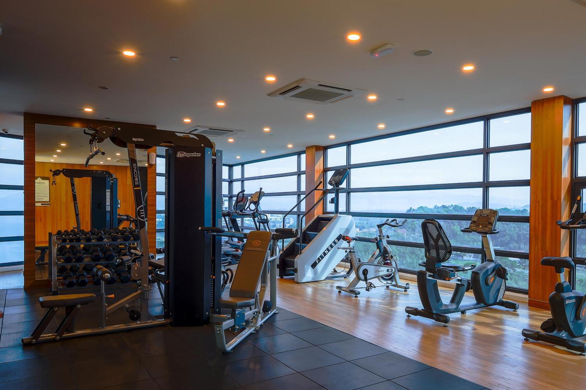 The Riyaz Lavanya Langkawi ปันไตเจอนัง ภายนอก รูปภาพ The gym at the hotel