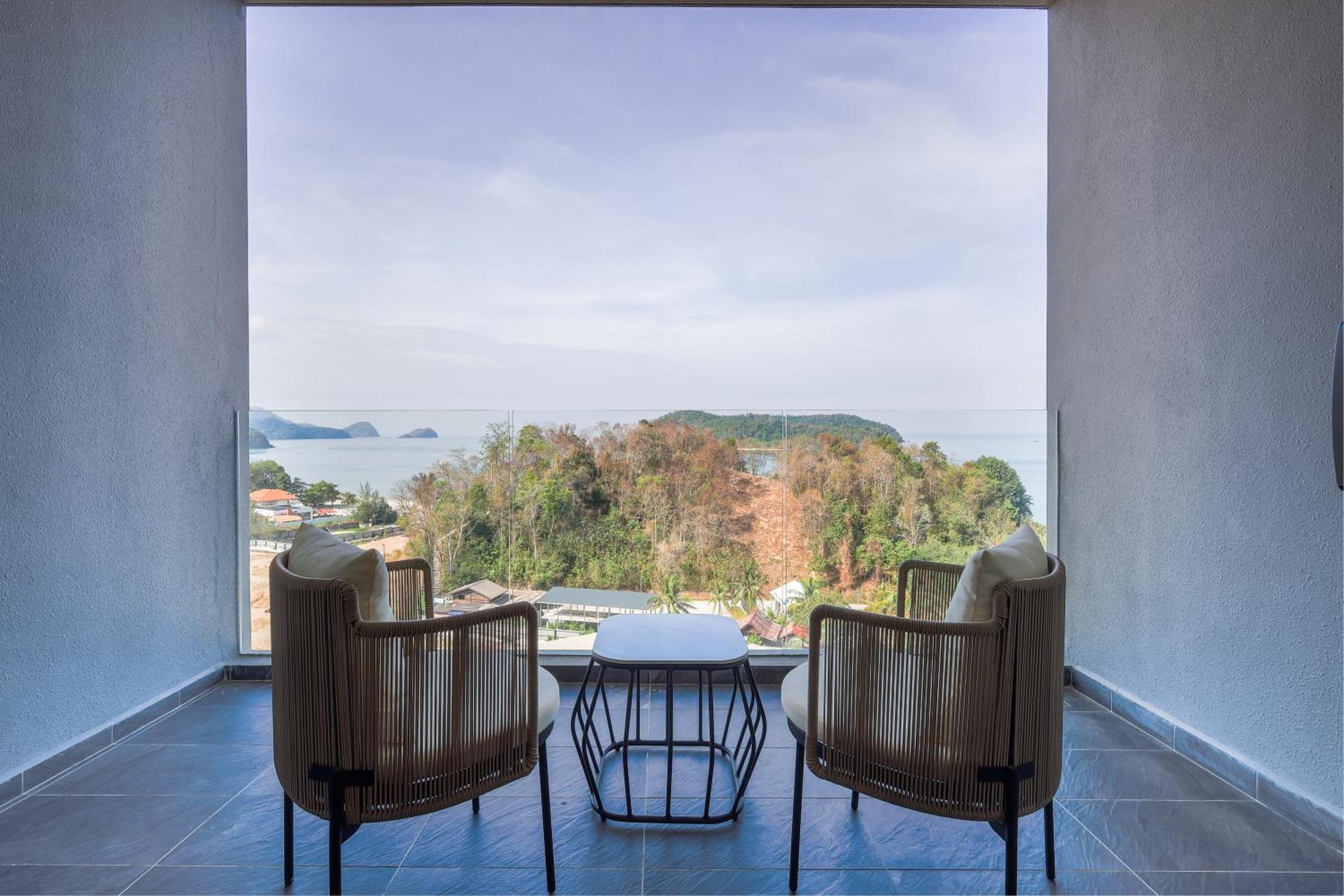 The Riyaz Lavanya Langkawi ปันไตเจอนัง ภายนอก รูปภาพ View from the hotel